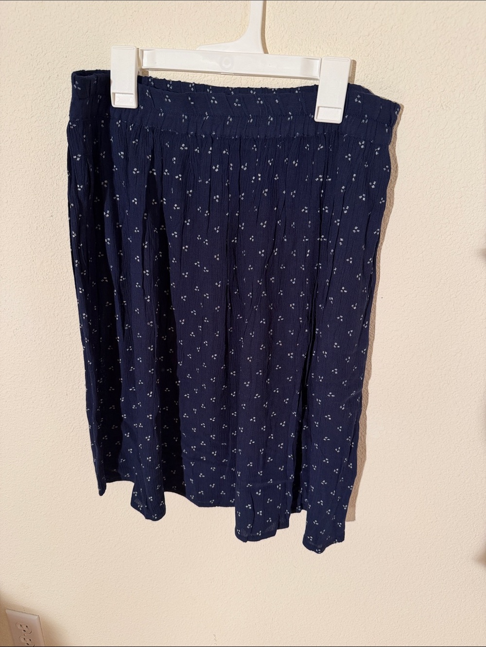 Women's H&M Navy Floral Midi Skirt